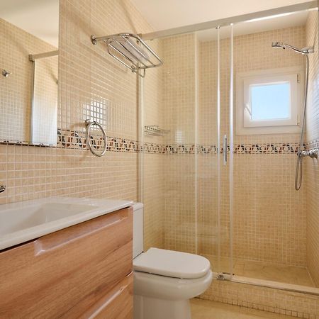 Apartaments Superiors Mtb Only Couples Lloret de Mar Exterior photo