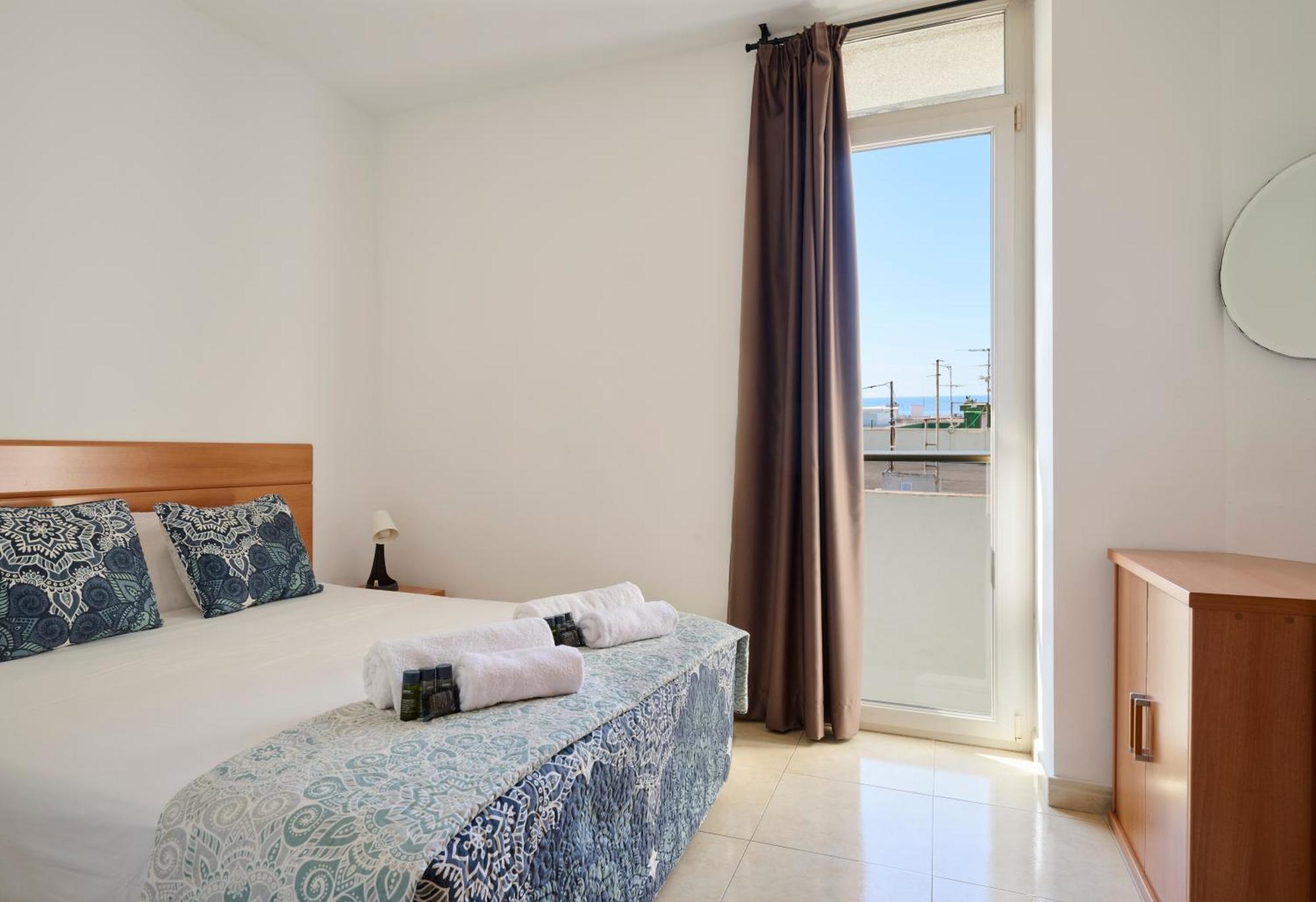 Apartaments Superiors Mtb Only Couples Lloret de Mar Exterior photo