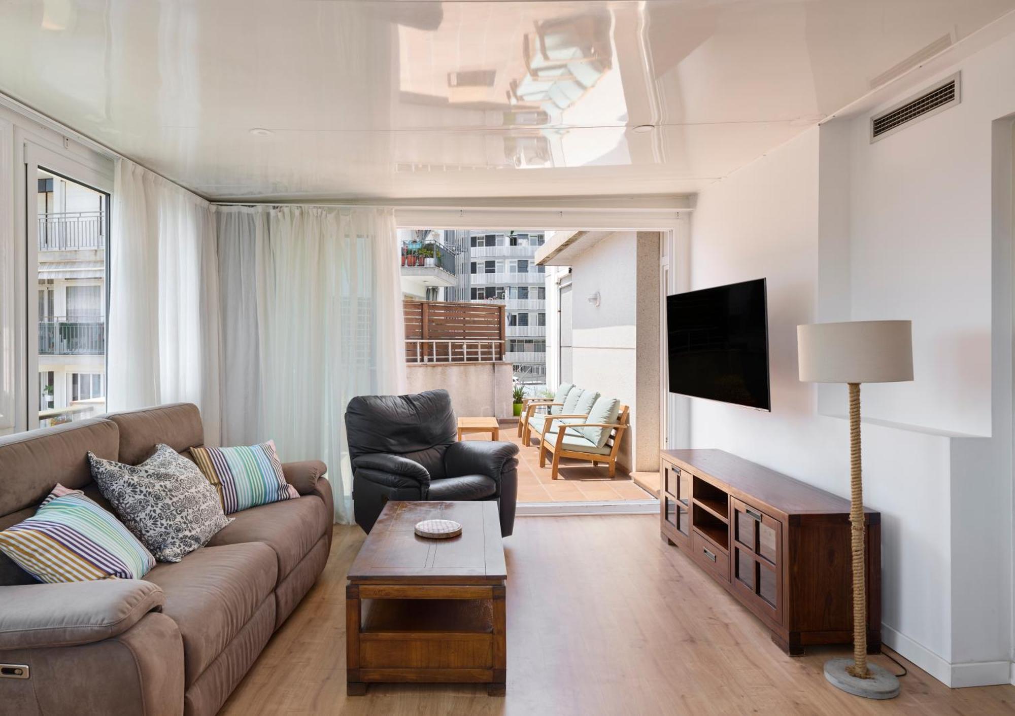 Apartaments Superiors Mtb Only Couples Lloret de Mar Exterior photo