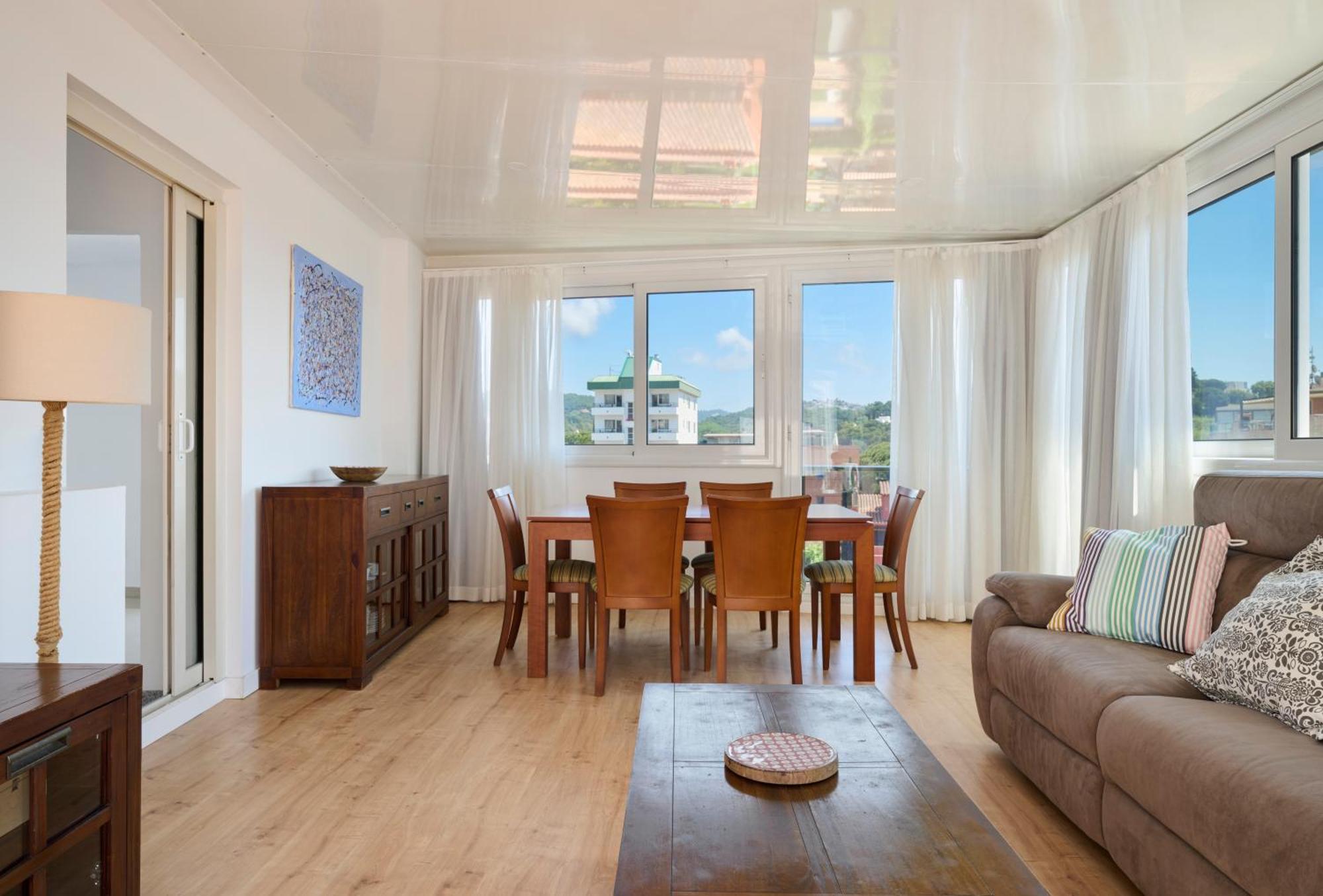 Apartaments Superiors Mtb Only Couples Lloret de Mar Exterior photo